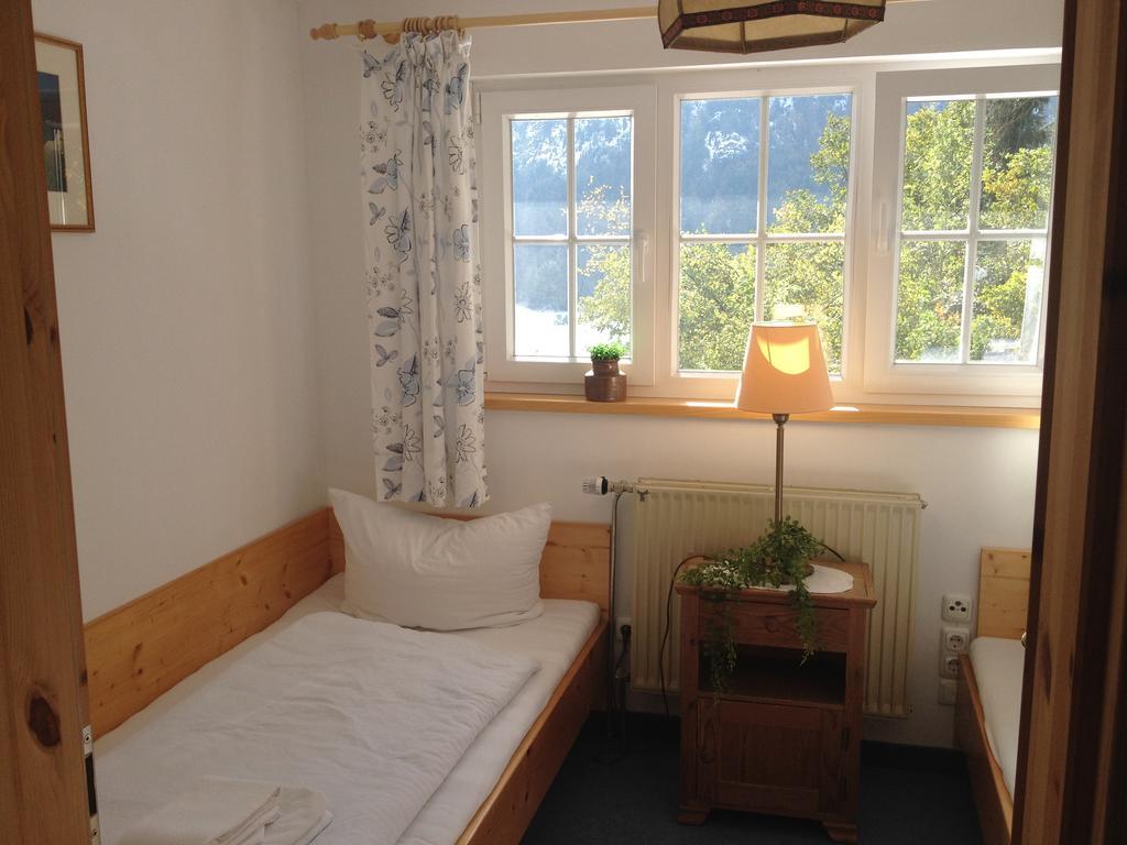 Gasthof Blaue Gams Ettal Eksteriør bilde